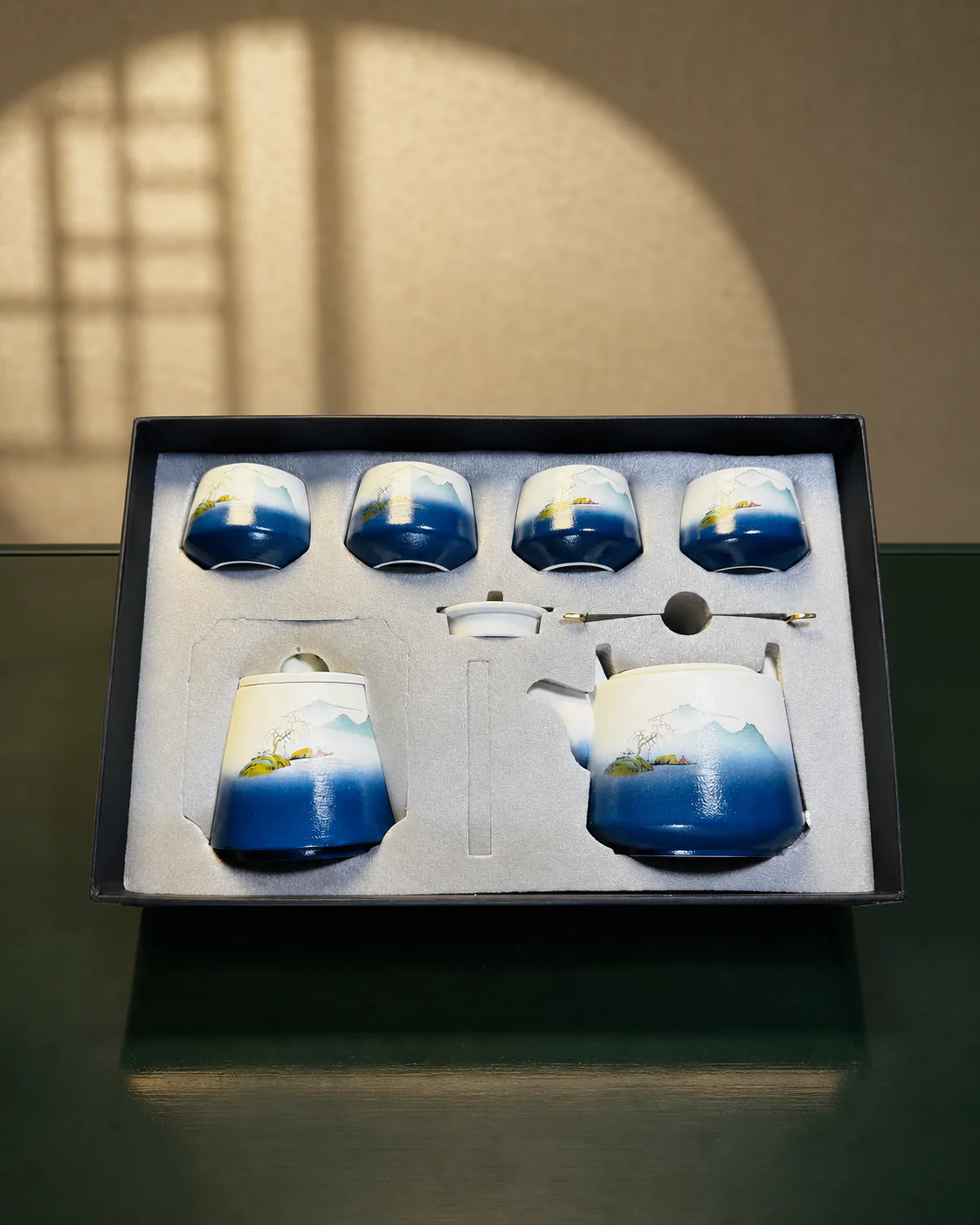 Mountain Mist Gift Tea Set — prezentare comercială Lunavia